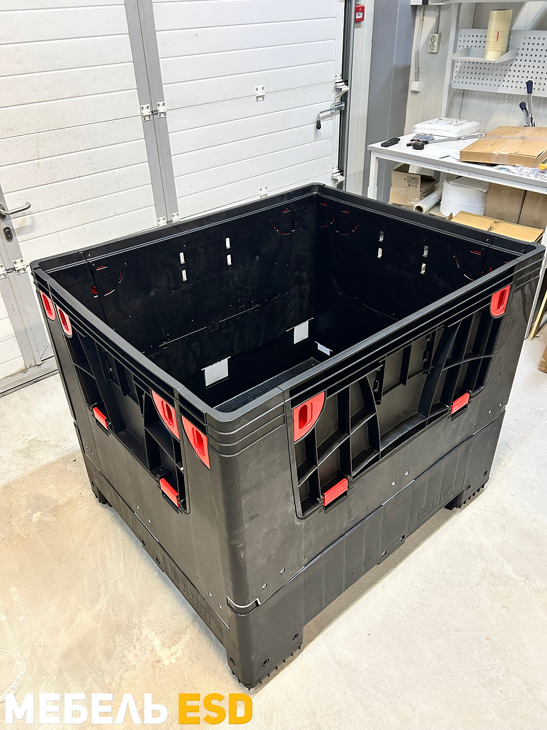 Складной ящик Bigbox с ESD-защитой на полозьях